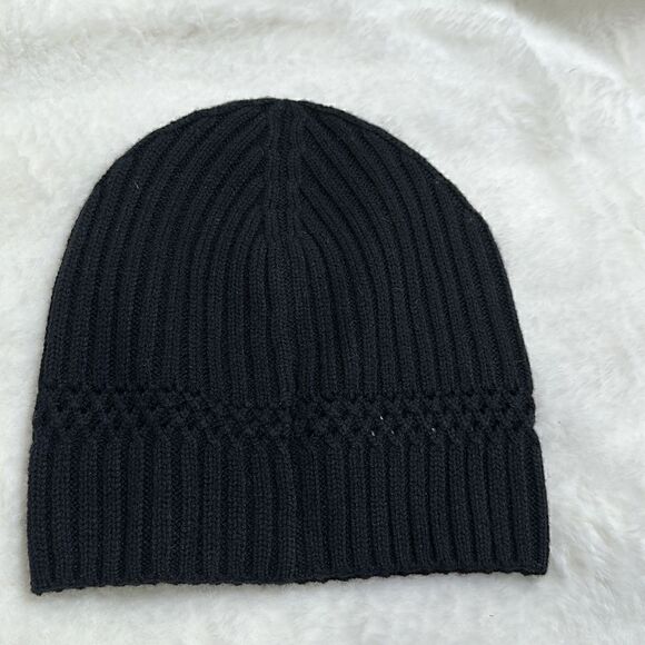 RALPH LAUREN RIBBED BEANIE. OS BLACK. - Picture 3 of 6